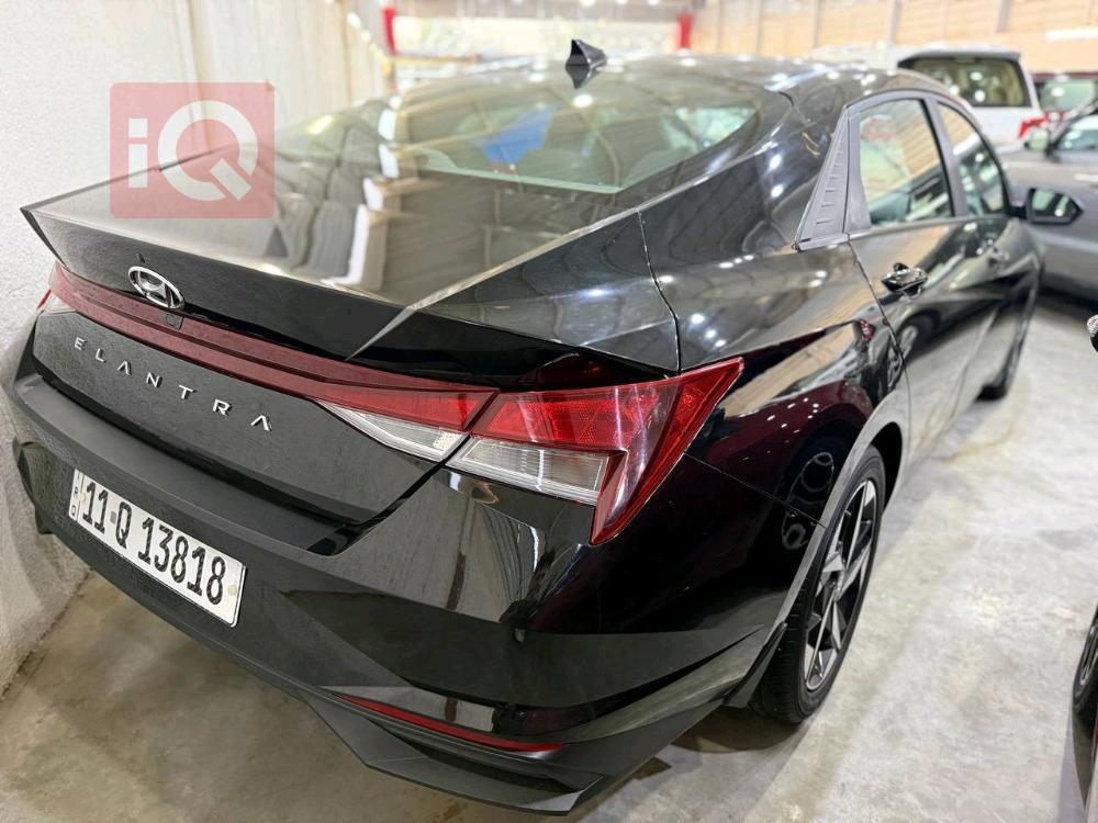 هیوندای ئەلەنترا